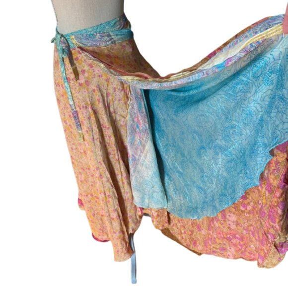 REVERSIBLE BEAUTIFUL MULTIWEAR DRESS - Picture 5 of 5